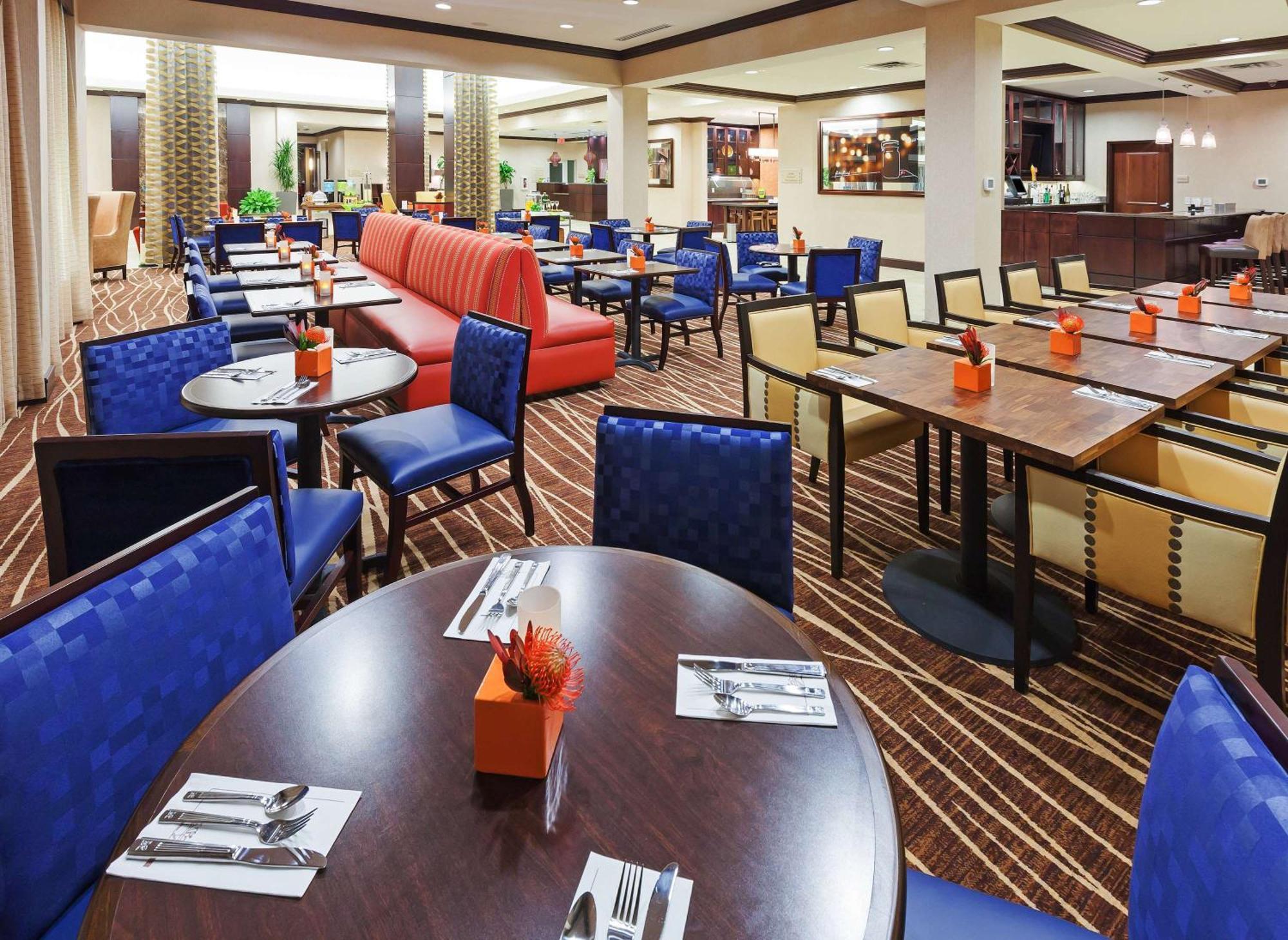 Hilton Garden Inn Midland Exteriör bild